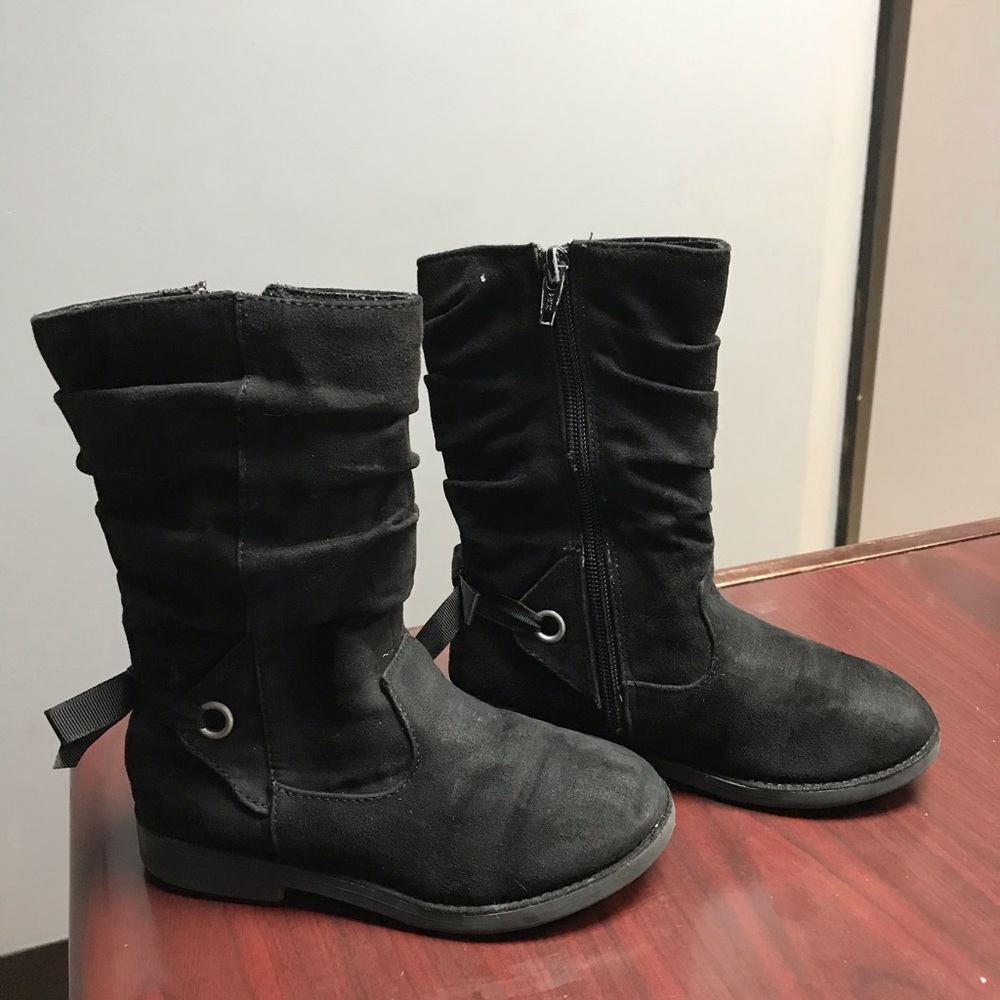 Boots girls black size 11